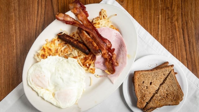 Perry Street Breakfast.
